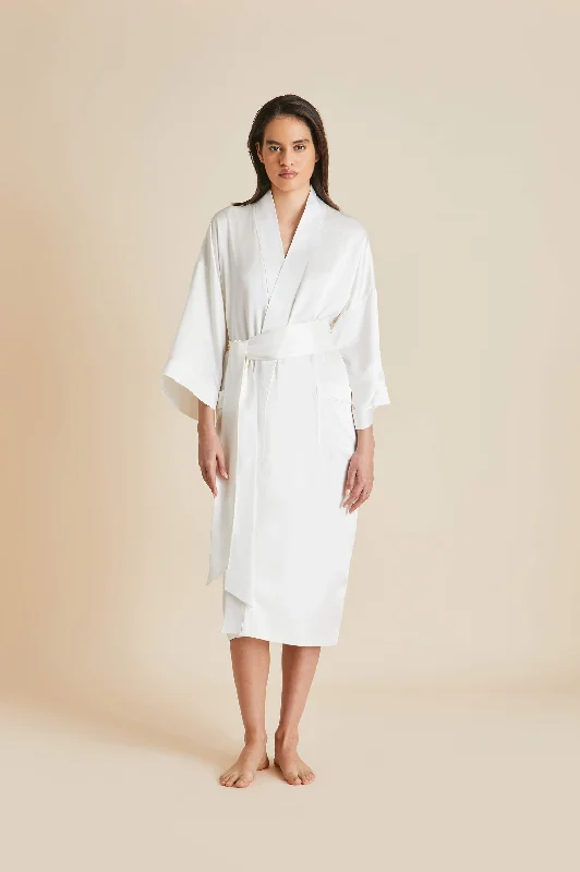 Sabine Ivory Robe in Silk Twill